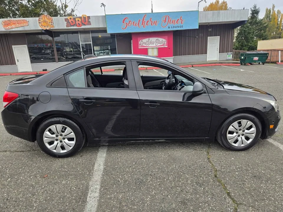 2016 Chevrolet Cruze - Image 6 of 15