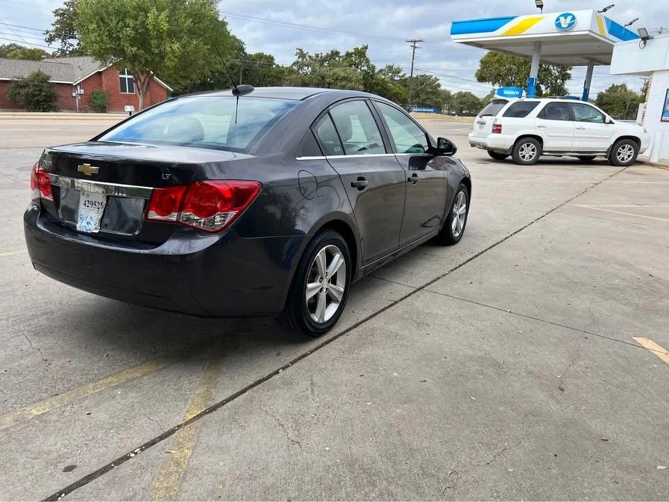 2016 Chevrolet Cruze - Image 9 of 11