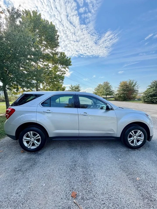 2016 Chevrolet Equinox - Image 8 of 17