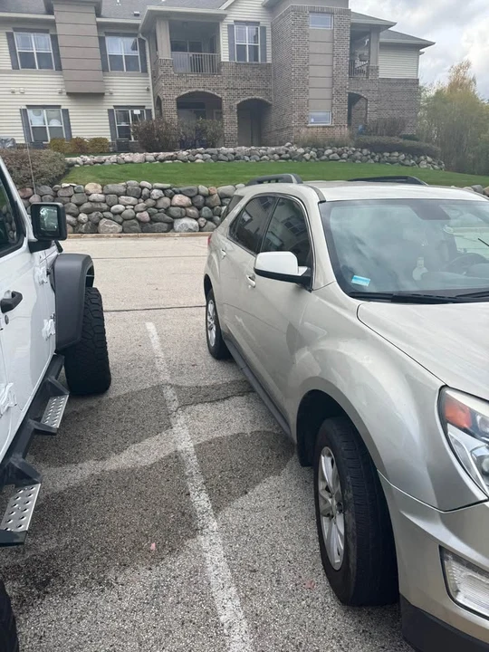 2016 Chevrolet Equinox - Image 4 of 8