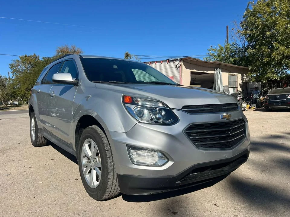2016 Chevrolet Equinox - Image 2 of 14