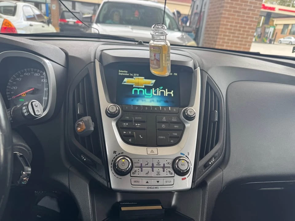 2016 Chevrolet Equinox - Image 2 of 7