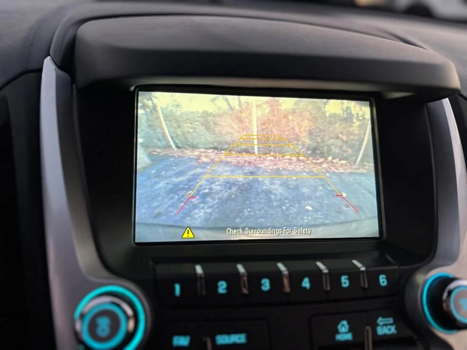 2016 Chevrolet Equinox - Image 18 of 19