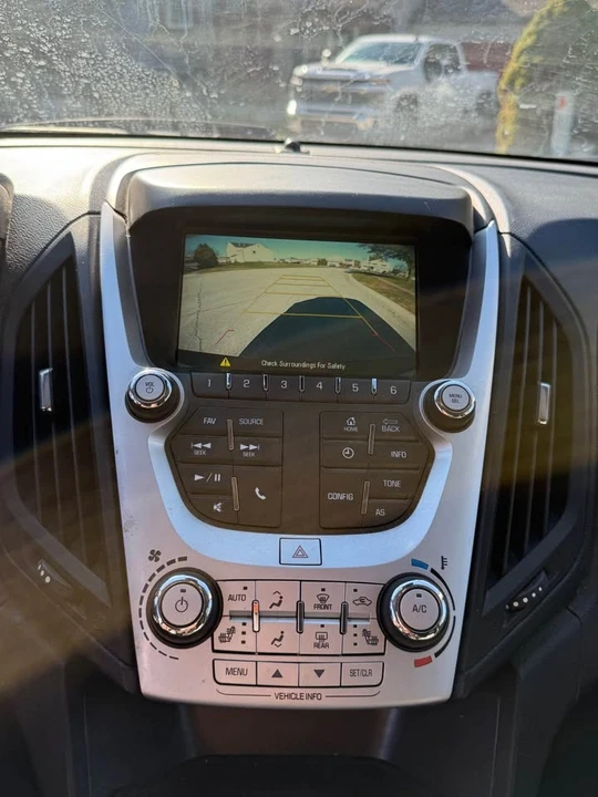 2016 Chevrolet Equinox - Image 3 of 5