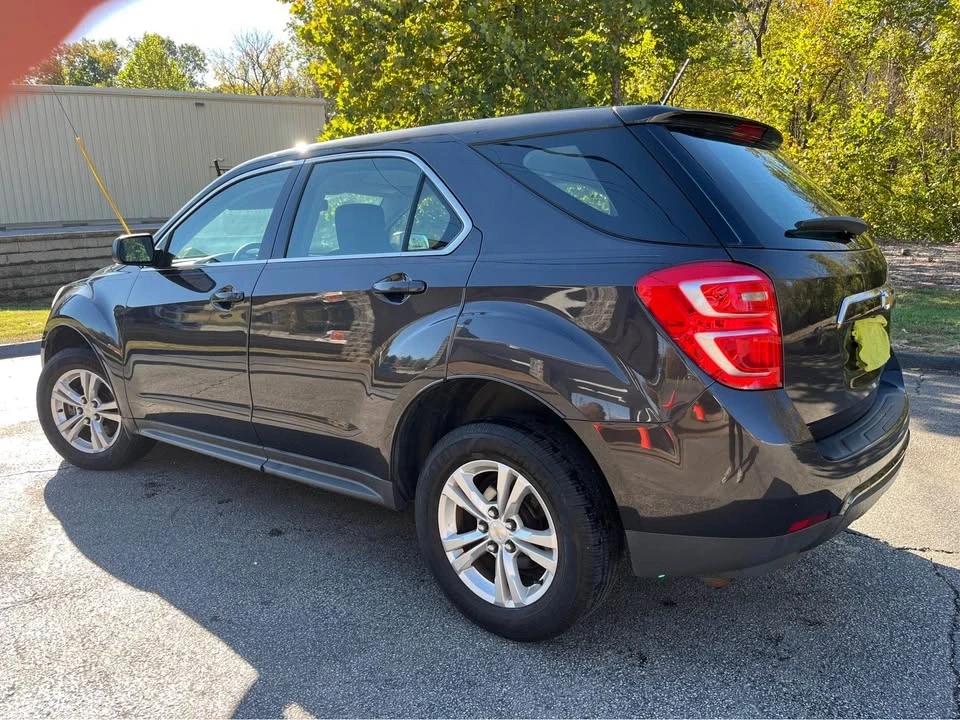 2016 Chevrolet Equinox - Image 2 of 11