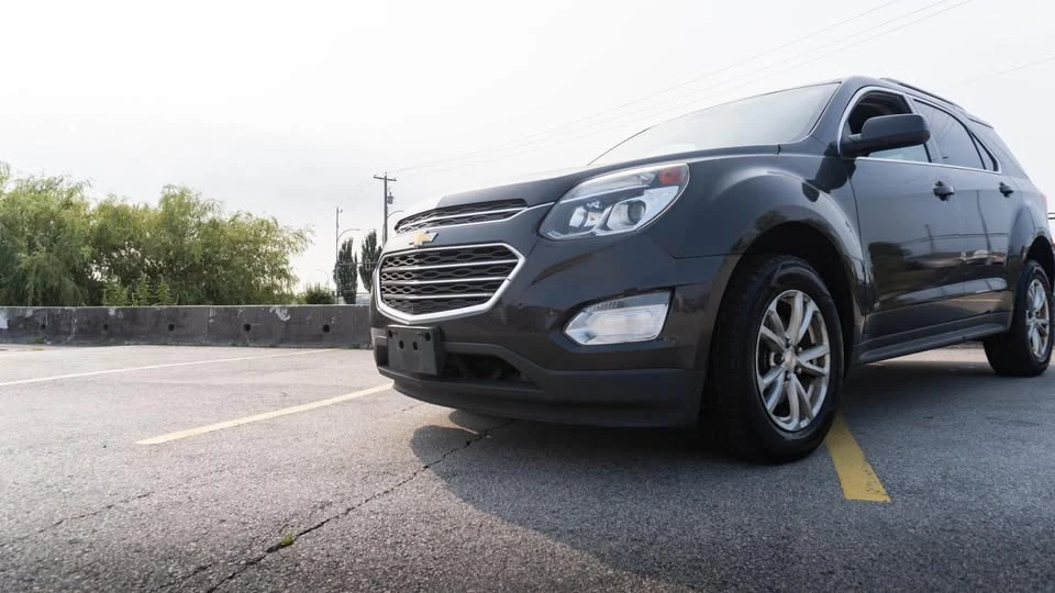2016 Chevrolet Equinox - Image 2 of 20