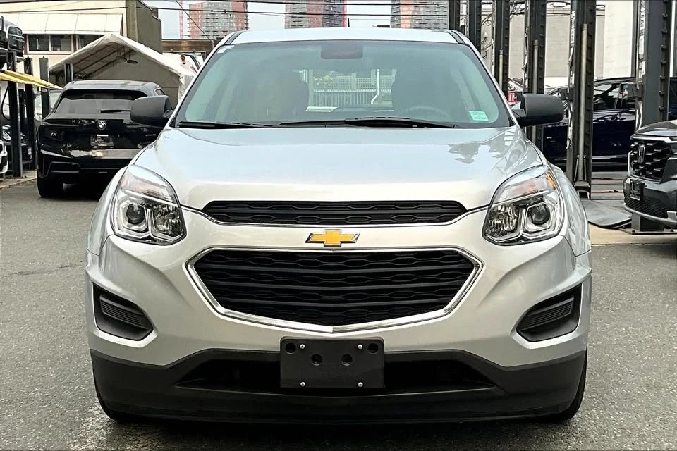 2016 Chevrolet Equinox - Image 2 of 9