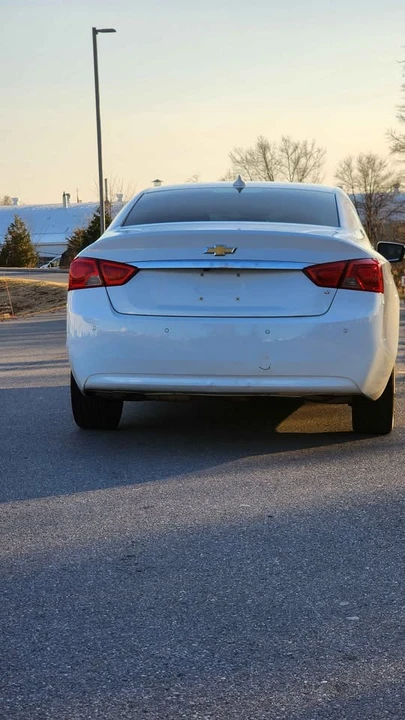 2016 Chevrolet Impala 9th Gen - Image 4 of 13
