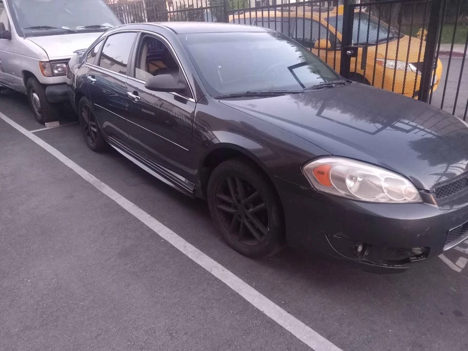 2016 Chevrolet Impala 9th Gen - Image 3 of 13