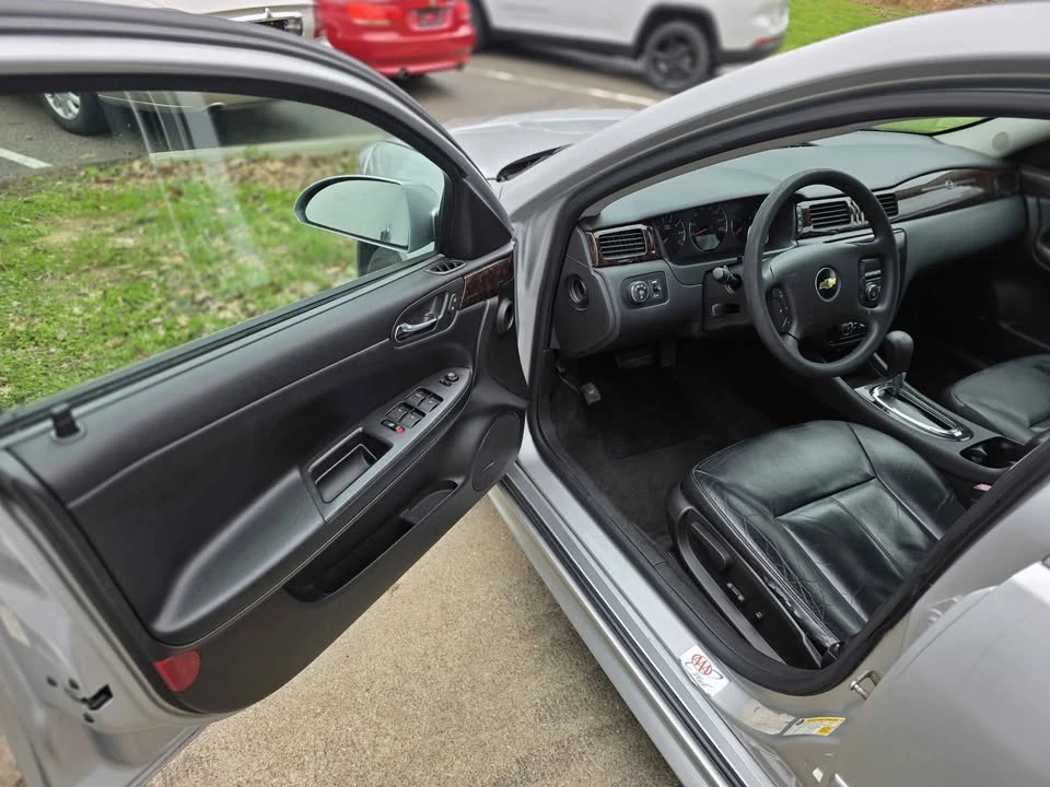 2016 Chevrolet Impala 9th Gen - Image 11 of 15