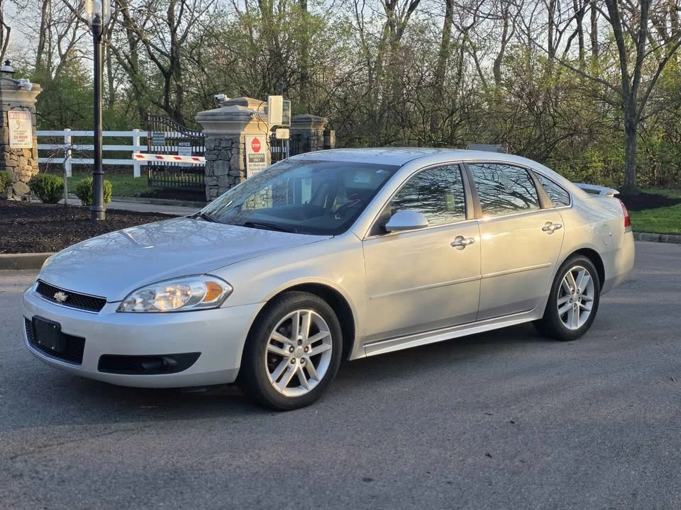 2016 Chevrolet Impala 9th Gen - Image 2 of 15