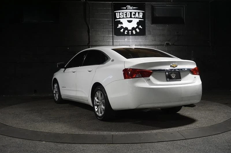 2016 Chevrolet Impala 10th Gen - Image 4 of 10