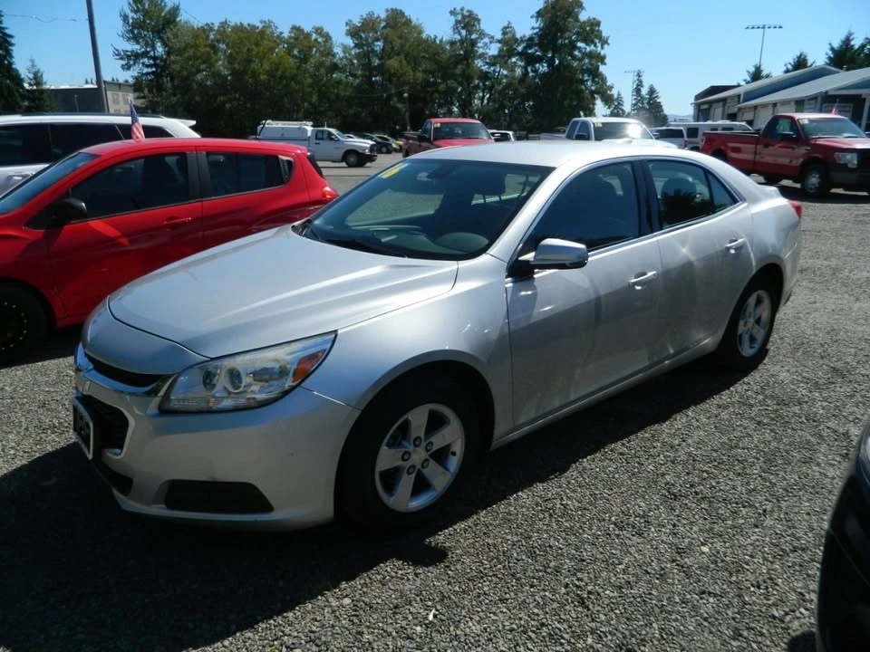 2016 Chevrolet Malibu - Image 5 of 10