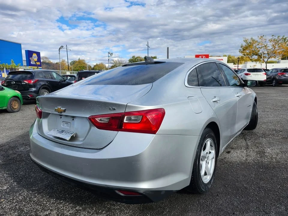 2016 Chevrolet Malibu - Image 7 of 7