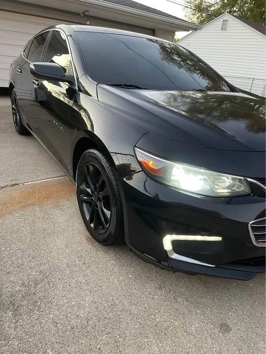2016 Chevrolet Malibu - Image 2 of 6
