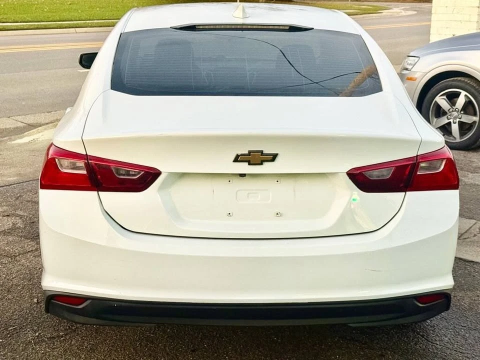 2016 Chevrolet Malibu - Image 6 of 20