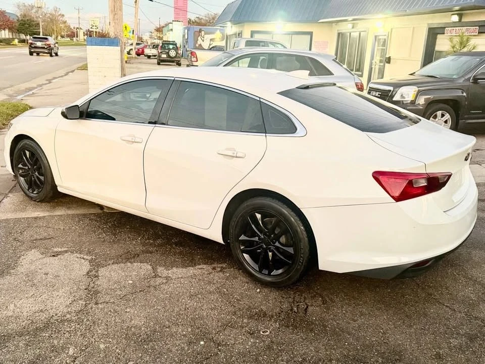2016 Chevrolet Malibu - Image 5 of 20