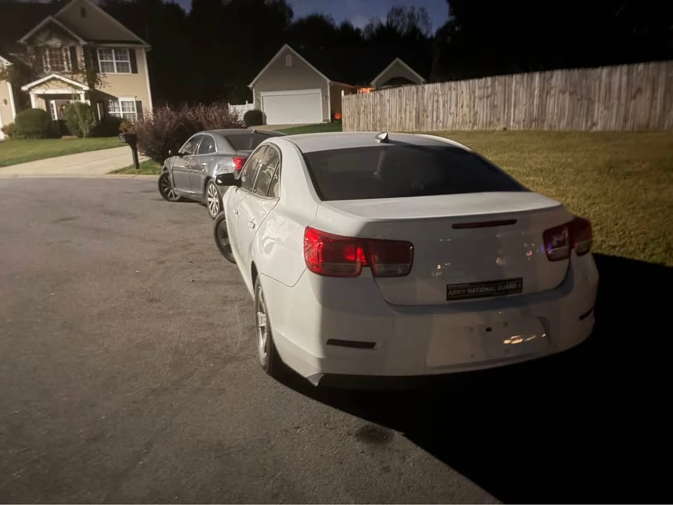 2016 Chevrolet Malibu - Image 3 of 3