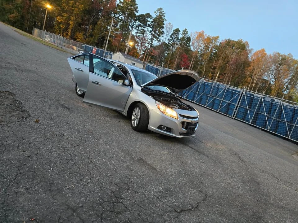 2016 Chevrolet Malibu - Image 12 of 12