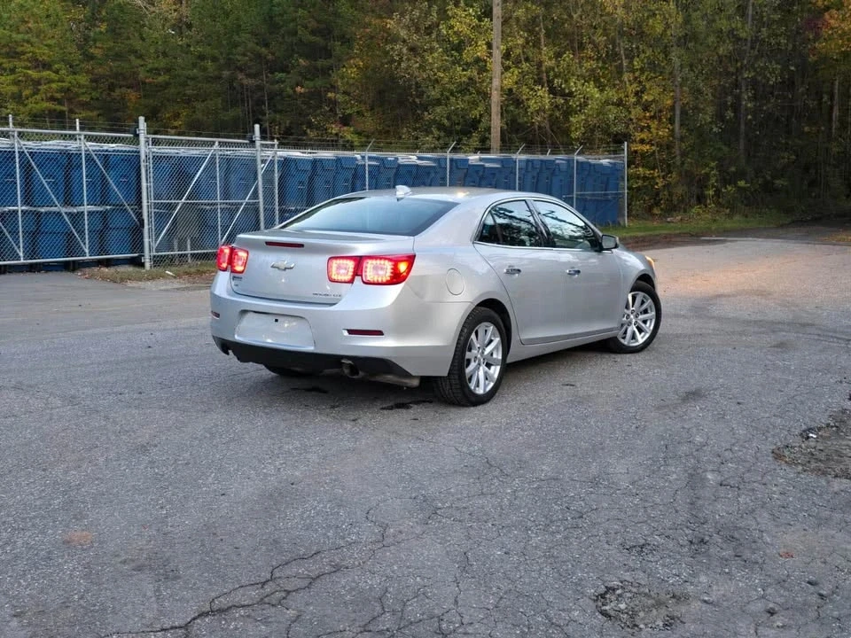 2016 Chevrolet Malibu - Image 7 of 17