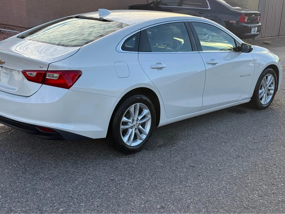 2016 Chevrolet Malibu - Image 6 of 11