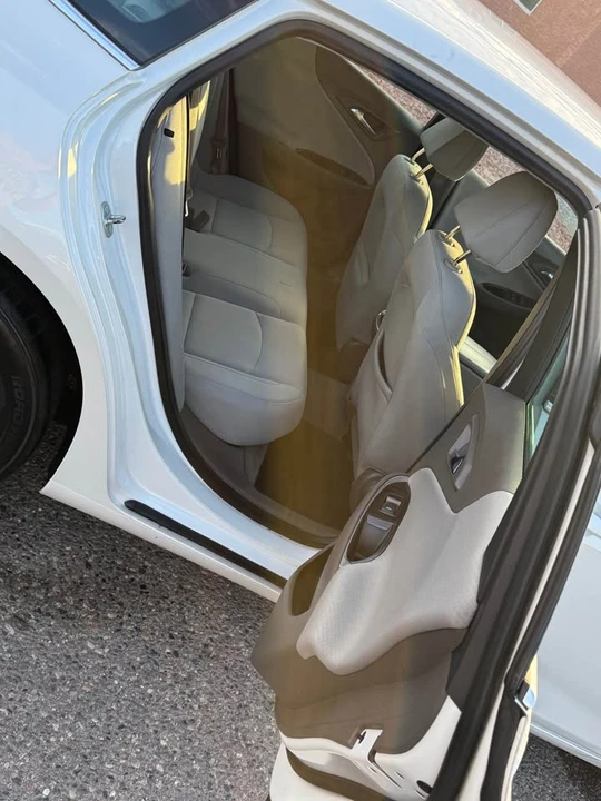 2016 Chevrolet Malibu - Image 7 of 11