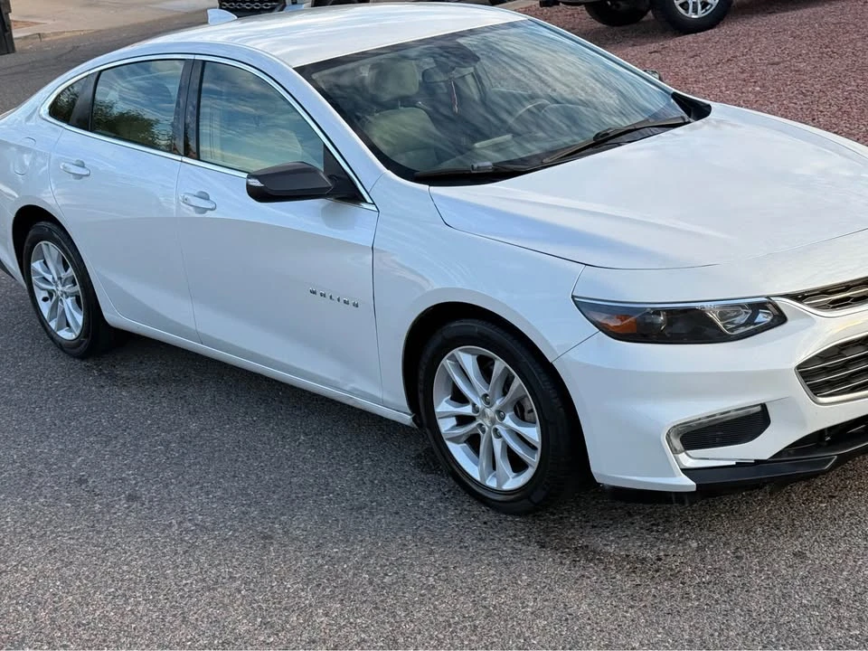 2016 Chevrolet Malibu - Image 2 of 11