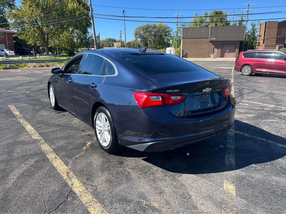 2016 Chevrolet Malibu - Image 13 of 16