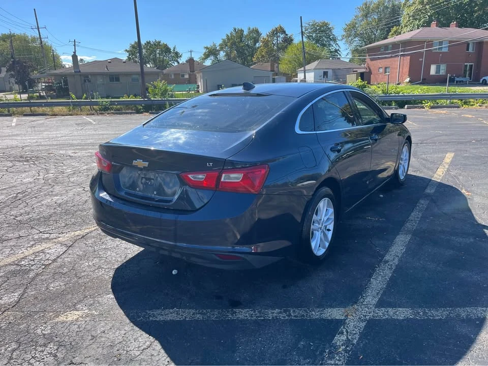 2016 Chevrolet Malibu - Image 12 of 16