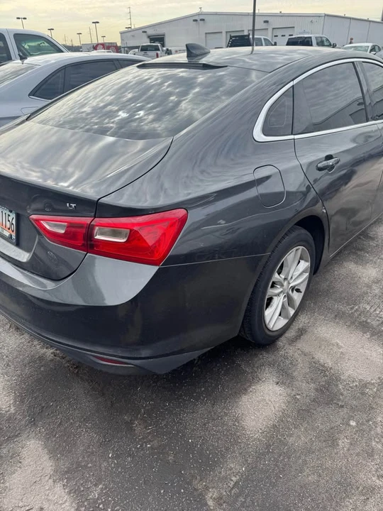 2016 Chevrolet Malibu - Image 7 of 9