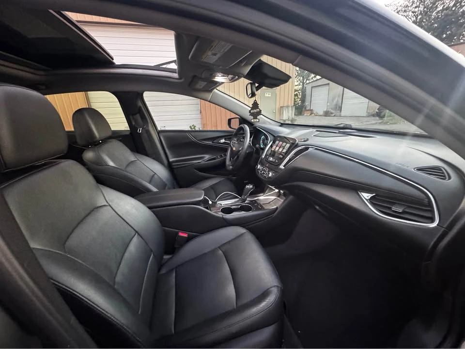 2016 Chevrolet Malibu - Image 9 of 19