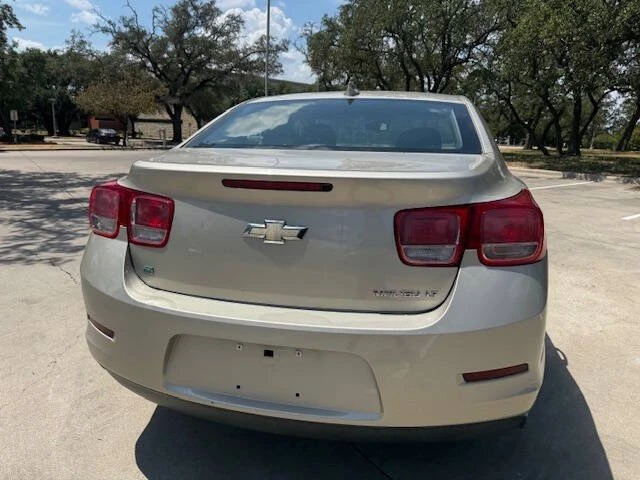 2016 Chevrolet Malibu - Image 12 of 19