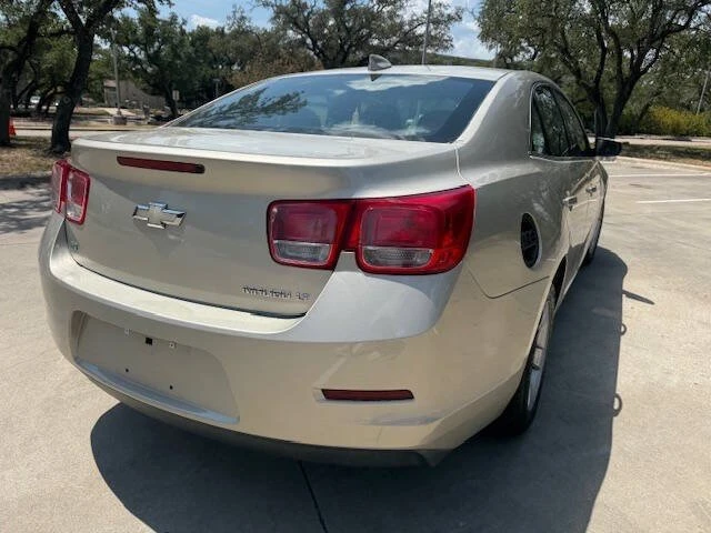 2016 Chevrolet Malibu - Image 11 of 19