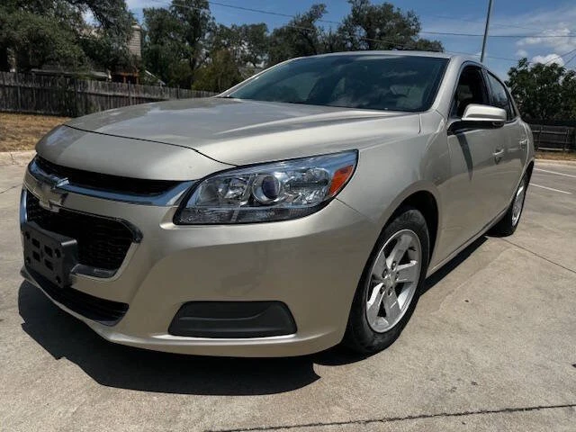 2016 Chevrolet Malibu - Image 2 of 19