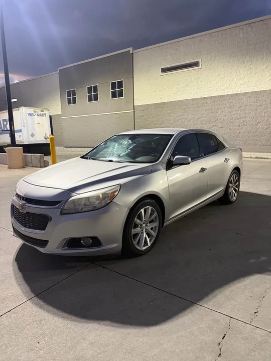 2016 Chevrolet Malibu - Image 6 of 9
