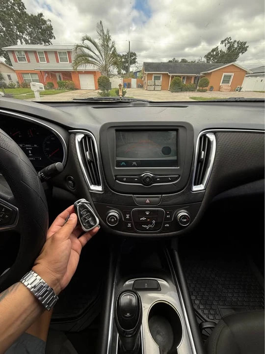 2016 Chevrolet Malibu - Image 15 of 17