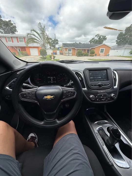 2016 Chevrolet Malibu - Image 16 of 17