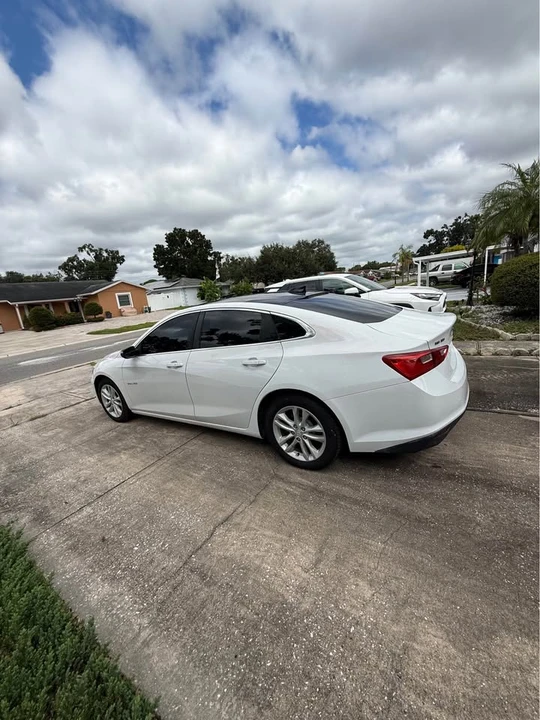 2016 Chevrolet Malibu - Image 8 of 17