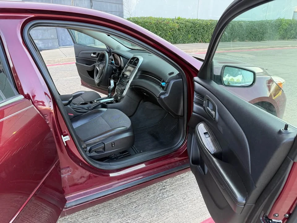 2016 Chevrolet Malibu - Image 6 of 16