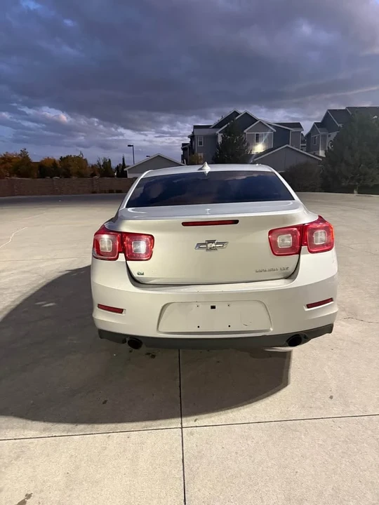 2016 Chevrolet Malibu - Image 3 of 9