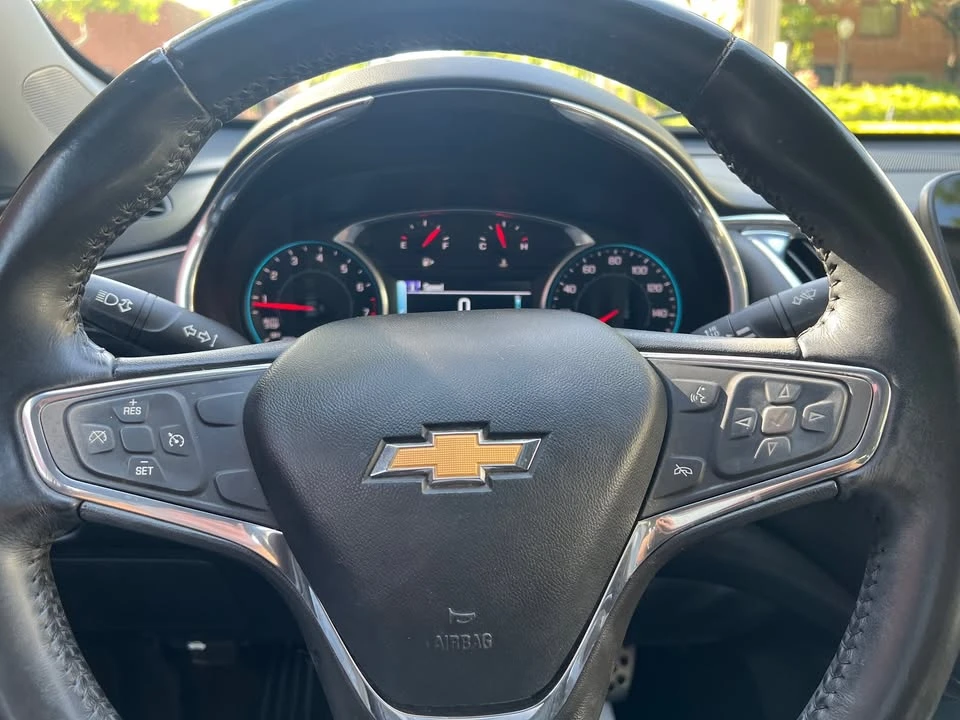 2016 Chevrolet Malibu - Image 9 of 13
