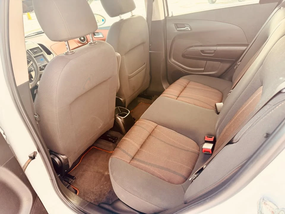 2016 Chevrolet Aveo/Sonic - Image 13 of 17