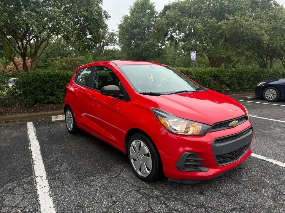 2016 Chevrolet Spark - Image 2 of 10