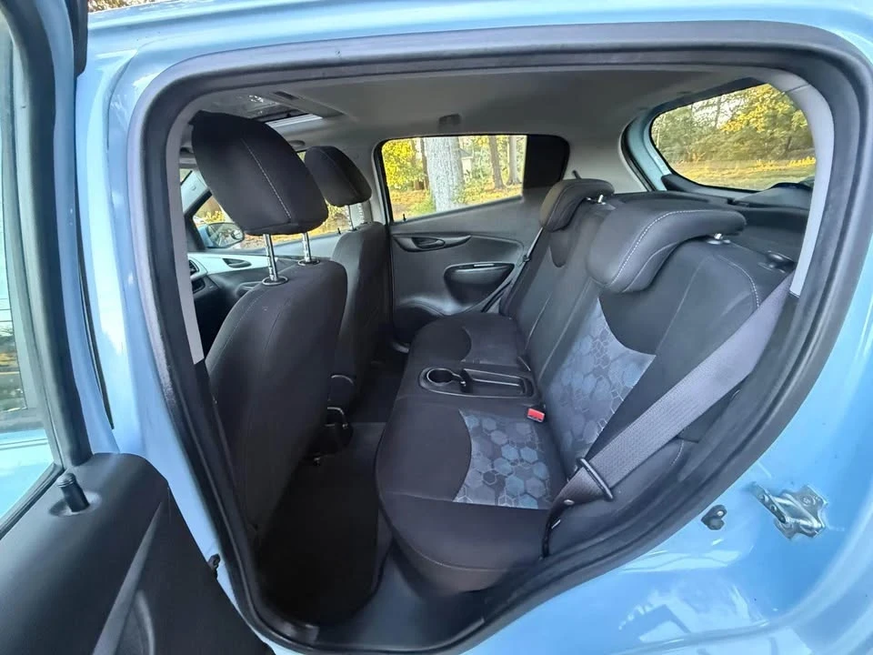 2016 Chevrolet Spark - Image 10 of 19