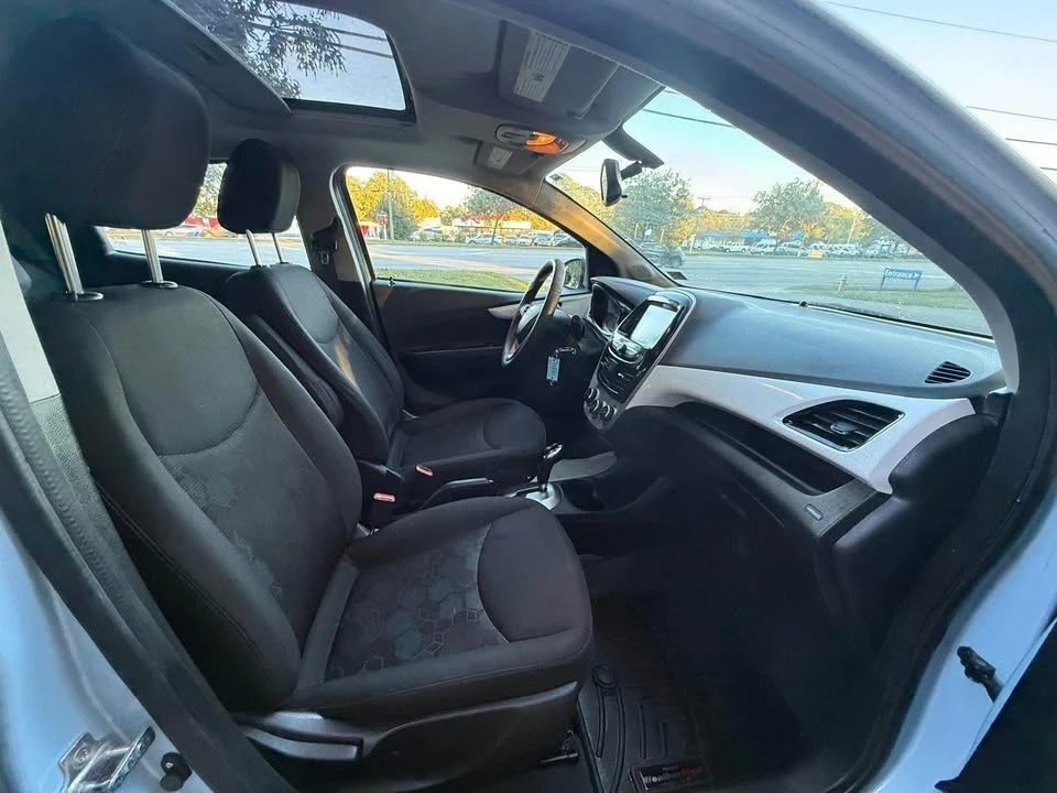2016 Chevrolet Spark - Image 15 of 19