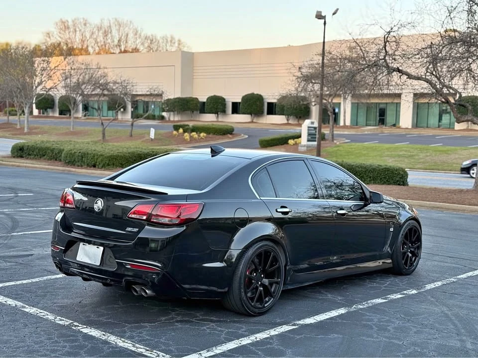 2016 Chevrolet SS - Image 2 of 16