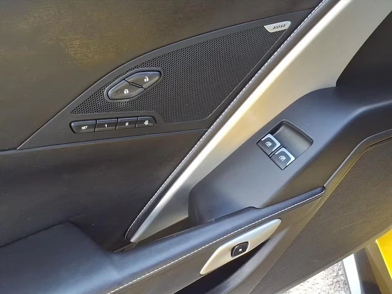 2016 Chevrolet Corvette C7 - Image 12 of 16