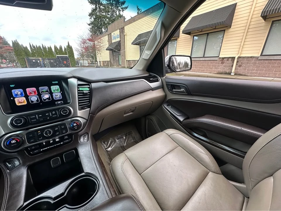 2016 Chevrolet Suburban 11th Gen - Image 12 of 20