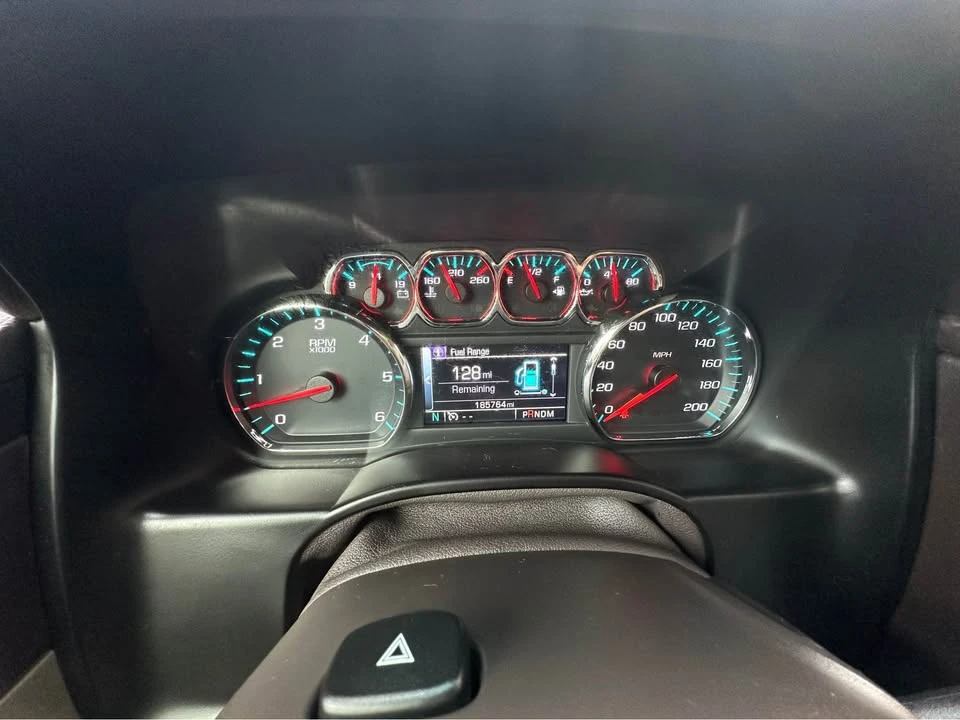 2016 Chevrolet Suburban 11th Gen - Image 20 of 20