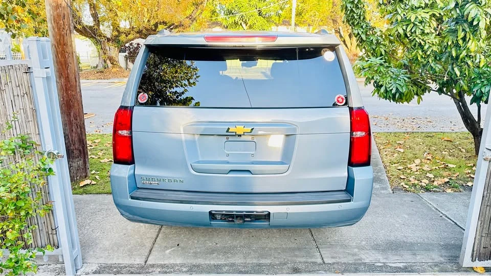 2016 Chevrolet Suburban 11th Gen - Image 12 of 17